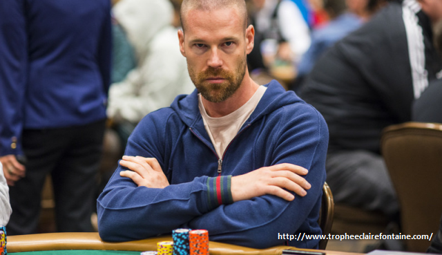 Profil Patrik Antonius